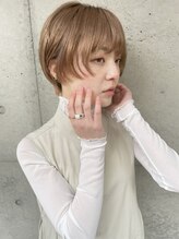 ミンナノポリシー(MIN NANO//POLICY) 顔まわりレイヤー耳掛けショート