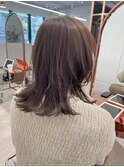 グレージュ / オリーブベージュ / ミディアムレイヤー