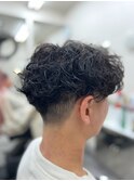 フェード&ニュアンスパーマスタイル 〈理容室〉