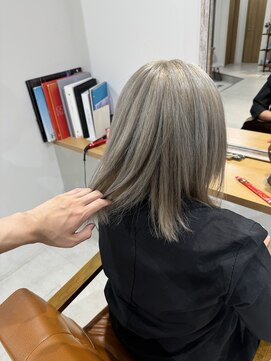 ネイロ 錦糸町(NeiRo) カットハイライトカラーケアブリーチ錦糸町