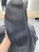 ユアーズヘア 新宿三丁目店(youres hair)&nbsp;ブルーブラック×ウルトワトリートメント