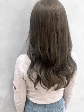 ヘアーアンドメイク カッシィ(hair&make cassie) プラチナオリーブグレージュ　ブリーチ無し