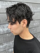 ヒュイル バイ ニアウ(Hwyl by Niau)&nbsp;メンズマッシュパーマ波巻きスパイラルパーマニュアンスパーマ