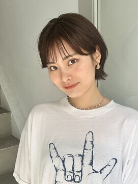 クロト(Clotho) 耳掛けショートボブ