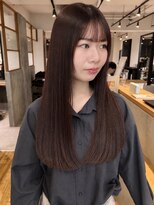 アカラ(acala)&nbsp;ストレートロング【20代30代40代/イルミナカラー/髪質改善】