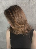 グレージュ×外はねミディー【大和】