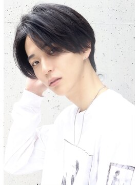 ネイビー(NAVY) センターパート 前下がり 山崎賢人 サラサラハンサムマッシュ