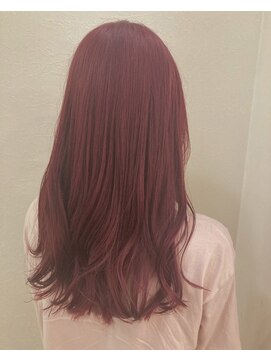 モルニ(MORNI) ピンクカラー_マロンベージュ Aラインボブ かきあげ