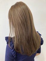 ヘッズ 本八幡店(HEADS)&nbsp;ボブ　マッシュショート　カーキグレージュ　大人かわいいヘア