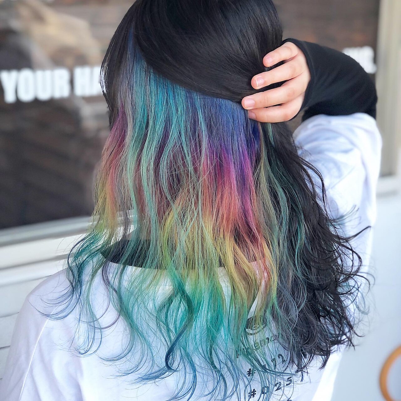 靉嘔 「Innner Rainbow - mare」あいおう インナーレインボー インナーレインボー:L146102790|アットゼー(@z)のヘアスタイル