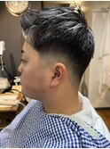 爽やかアップバングスタイル 刈り上げショート 30代/40代