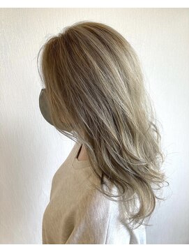 ラトット(Latot) ミルクティーベージュ