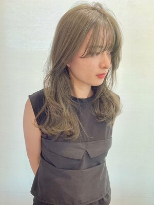 骨格矯正を叶えるカットで話題の<salon de K>☆顔周りのレイヤー×イルミナカラーで抜け感あるスタイルに♪