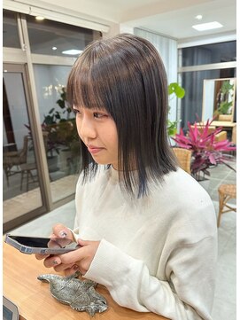 シンス(Since) 透明感 トーンダウンカラー チラッと ブルー