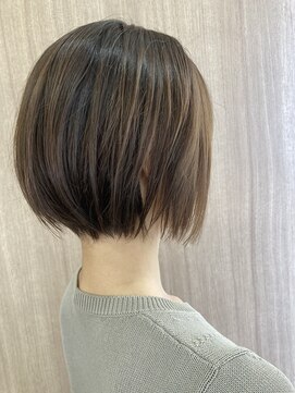 マイノリティー 石橋店(Minority) ショートボブ 大人ショート 丸みショート ボブ
