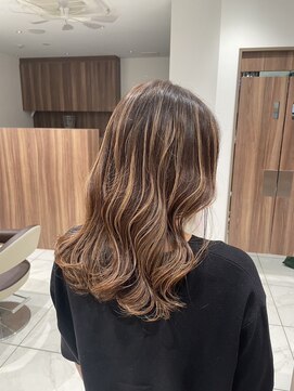 アッシュ 茗荷谷店(Ash) 白髪が気になる方も、ふんわりヘアで若々しく！