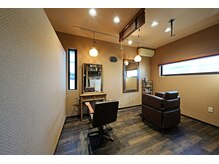 ラニー ヘアーアンドスパ(Rani hair&spa)の雰囲気（2席の個室が3部屋あり、スタイリスト別に使用しております。）