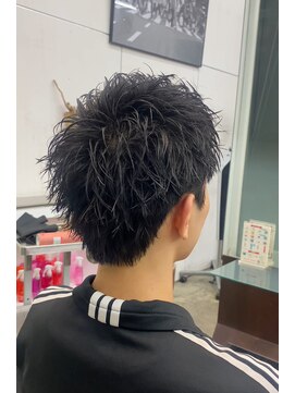 リップス 吉祥寺店 (LIPPS) スパイキーショート