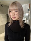 カット+ハイトーンカラー+ベージュ+毛先パーマ