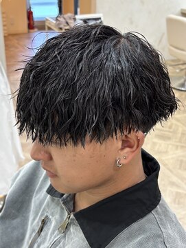 ボンドストーリールミエール(Bond Story lumiere) 名古屋/メンズカット/メンズパーマ/眉毛/ツイストスパイラル