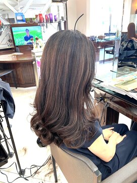 エルプリエ(elle brille) 黒染めした髪にハイライト！