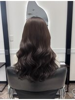 ロア 熊本(LOA)&nbsp;コテ巻き風パーマ　高さ普通　強さ緩め