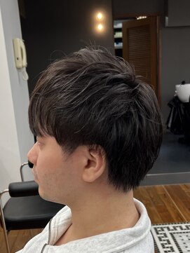 ザデイトウキョウ 表参道 青山(THE DAY TOKYO) MEN’S/サーフカール/刈り上げセンターパート/表参道駅/青山