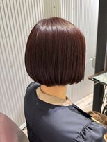 エミュー(emue)&nbsp;20代30代ミディアムショート切りっぱなしボブ艶髪ピンクブラウン