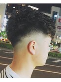 [hiro ginza]ミドルスキンフェード×ハードパーマ　浜松町理容室