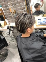 ヘアビューティースタジオ ラルガ(Hair beauty studio Raruga)&nbsp;ホワイトハイライトカラー