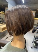 前下がりショートボブ