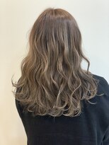 レム 泉中央店(L.E.M)&nbsp;ミルクティー×ハイライトカラー