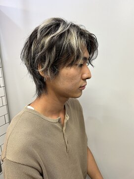 マノ 千歳烏山(MaNO) ミユウ《メンズウルフ/カラー/ブリーチ/髪質改善》