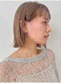 顔周りレイヤーカットグレージュカラーくびれボブショートカット
