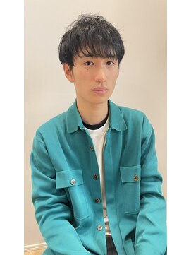 カルナ バイ エルモ(calna by ELMO) スーツ短髪ツーブロック束感モテる黒髪シークレットパーマ流行