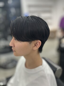 ラヴィズム 名駅店(LUVISM) 名古屋/メンズカット/メンズパーマ/眉毛/カルマパーマ