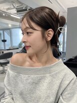 トイ(TOI)&nbsp;結んでも可愛い顔まわりフェイスレイヤーカット/グレージュ