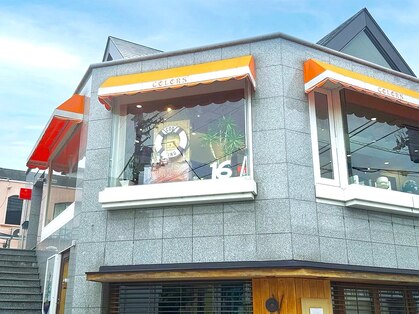 カラーズ ウィズ ブルック(COLORS with BROOK)の写真