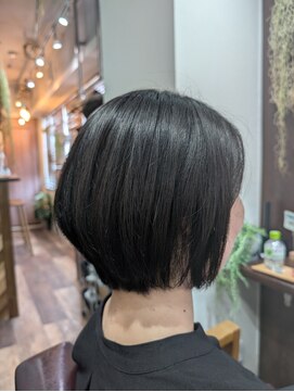 ルアン(Luan) ショートボブ