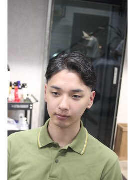 ニューオールド 三軒茶屋(NEW OLD) スキンフェード×アップバング