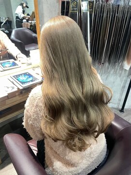 アフィナー(Afinar) 【横浜駅/横浜西口】アッシュベージュ