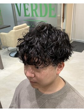 ヴェルデ(VERDE) 波巻きパーマ　スパイラルマッシュ