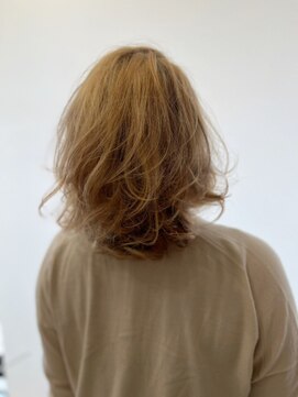 DAMANI 表参道 髪質改善/ヘッドスパ/ハイライト/白髪染め/白髪ぼかし/縮毛矯正 似合わせカット/ミディアムレイヤーカット[表参道駅]