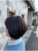 ショートボブ