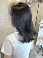 ディーヴァヘアーエズ(DIVA hair Eze) グレージュカラーレイヤーカットブリーチなしカラー〇