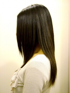 カーム(CALM) 黒髪ストレート