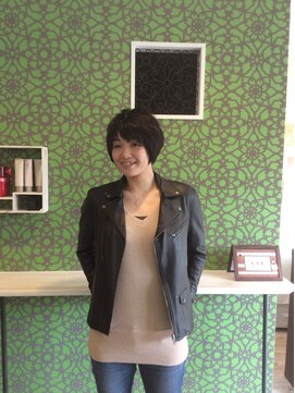 ヘア アート ピエス グラデショートボブ