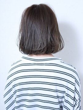 ヴィスト バイ レボ(VIST by REVO) 骨格補正小顔カット【VIST ホシノショウタ】