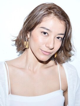 リヴァーカッツ(RIVER CUTS) 透明感◎ボブ