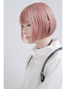ルーシー ヘアデザインワークス(Lucy Hair Design Works) ピンクベージュ×ミニボブ
